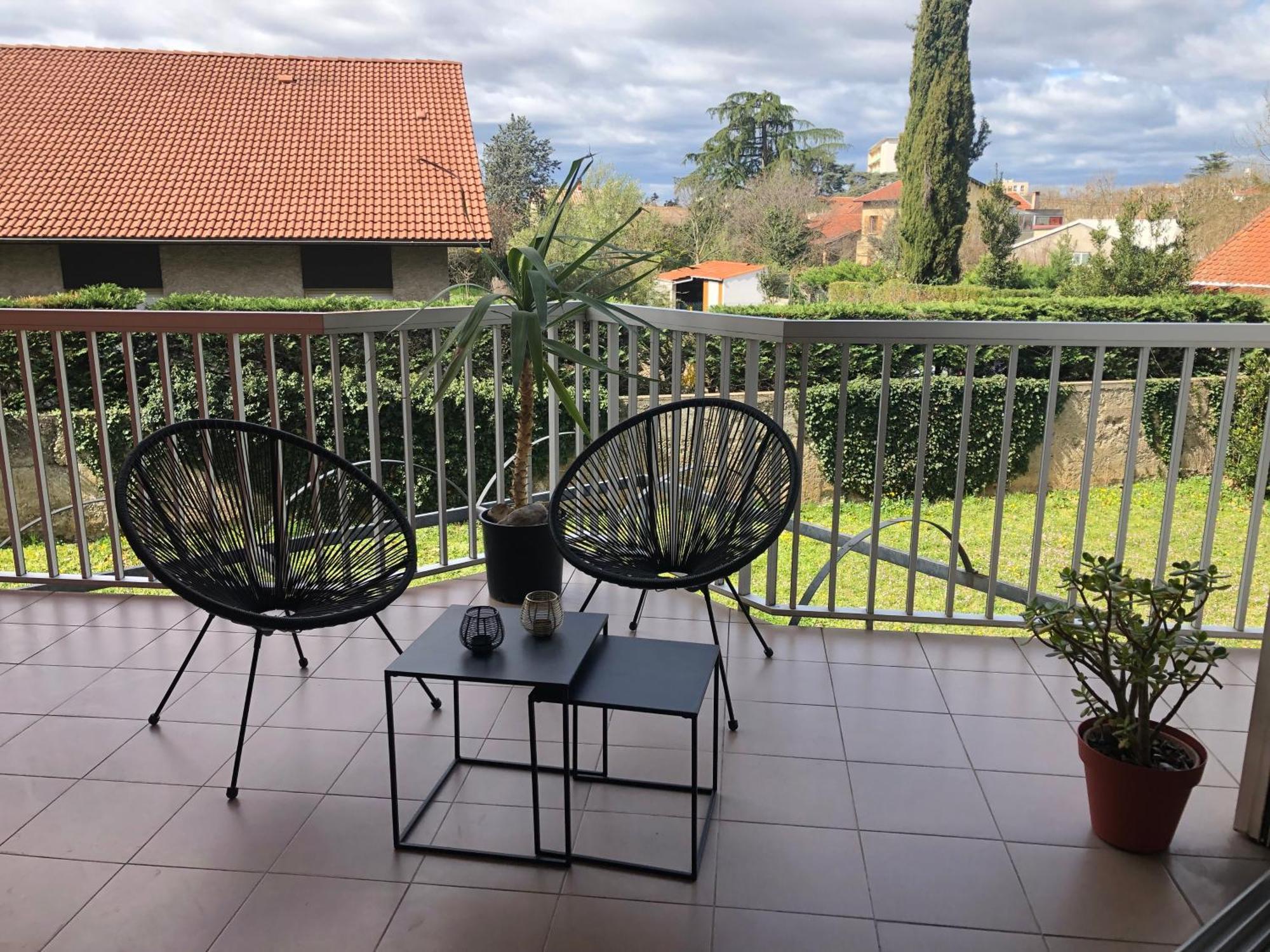 Studio Moderne, Terrasse Et Parking Lägenhet Romans-sur-Isère Exteriör bild